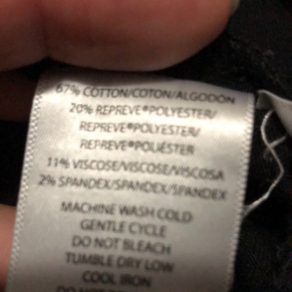 Like New-CK High Rise Straight Jeans-Sz 26-Black-Made with”Repreve” Cotton Blend - Picture 11 of 13